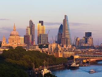 city of London skyline
